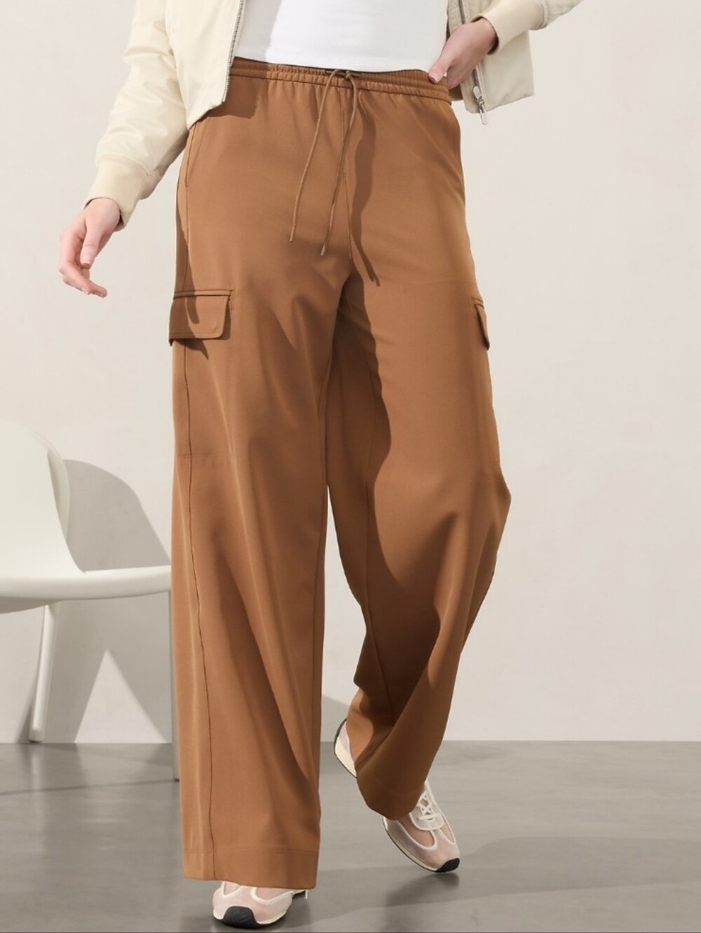 NWT Athleta Promenade Wide Leg Cargo Pants